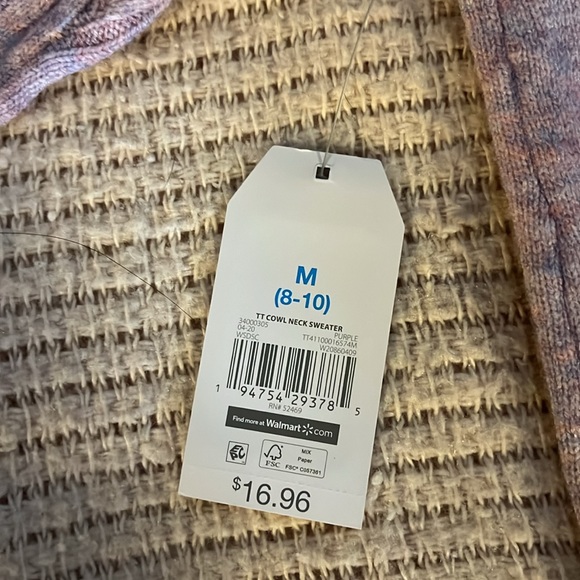 NWT Women’s Sweater - Picture 8 of 9